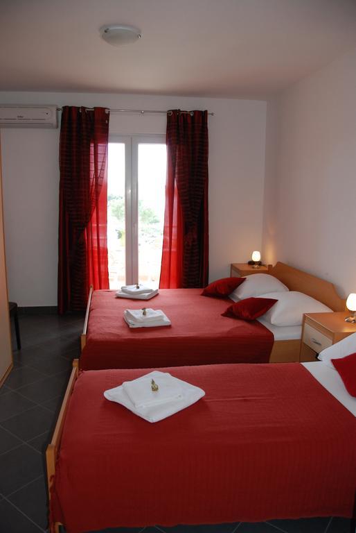 Apartments Saldun Трогир Экстерьер фото