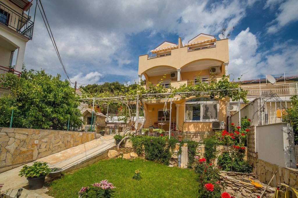Apartments Saldun Трогир Экстерьер фото